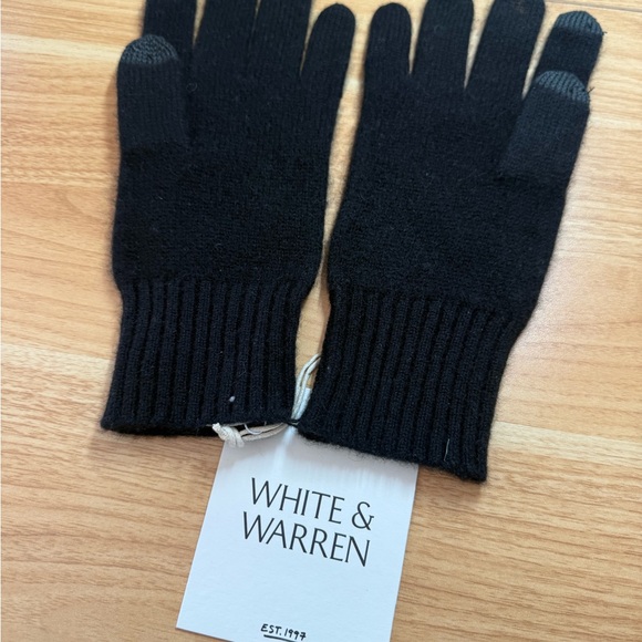 White + Warren 100% Cashmere Texting Gloves NWT XS/S Sold Out - Picture 2 of 5